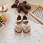 21 26 sepatu pesta anak flat shoes sandal shoes perempuan formal jubs catalog ucc 3 1.jpeg